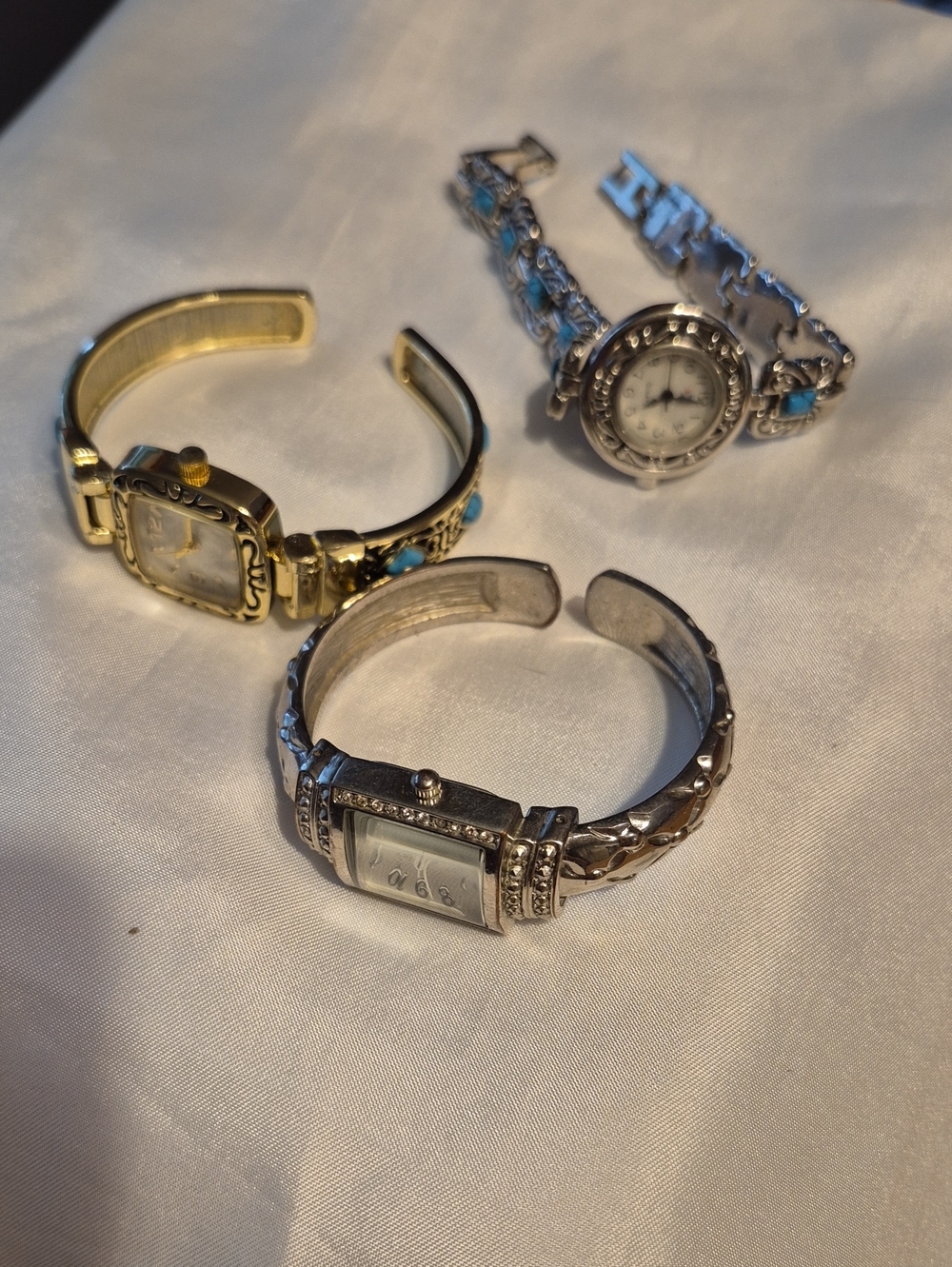 Vintage Turquoise Accent Women's Bracelet Watch - Silver & Gold Tones
